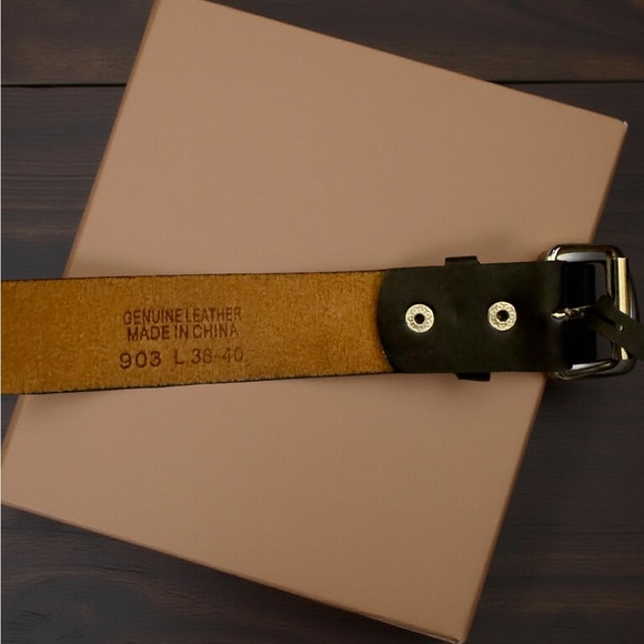 Edgy Skull Leather Belt Black Blue Yellow Streetwear Unisex Size 38-40 Statement - Picture 3 of 4